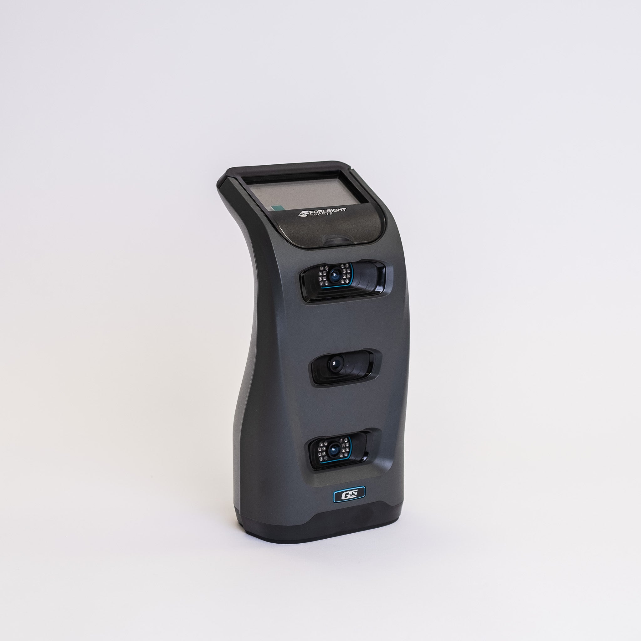 Turice Gc3 GC3 Launch Monitor | A Three-camera Photometric Golf Sim