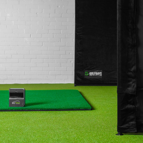 SkyTrak Golf Simulator Bundle - Experience accurate shot analysis and immersive golfing 