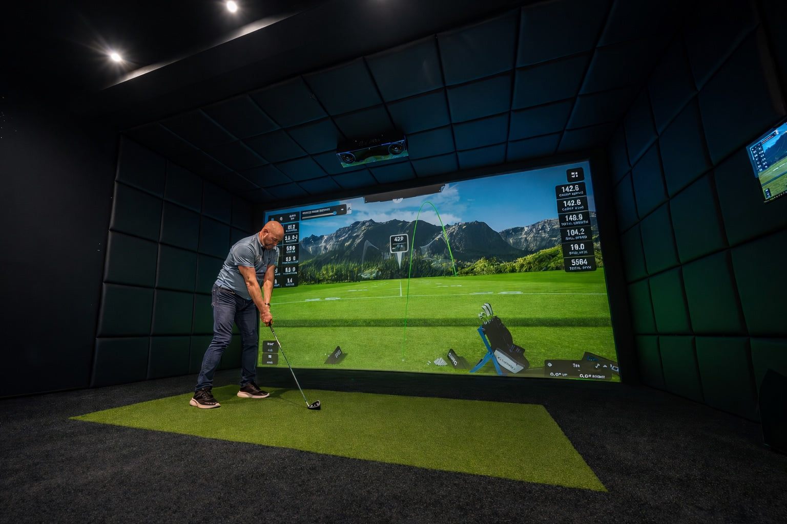 GolfBays Pro+ Golf Simulator Impact Screen